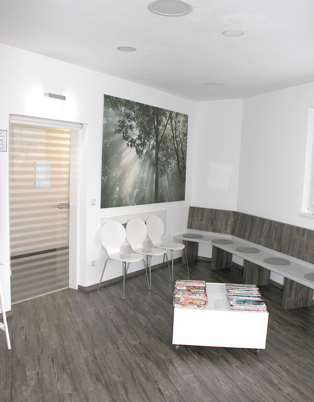 Ordination Dr. Raith, Warteraum 1